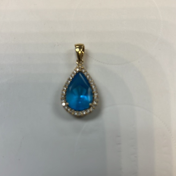 Diamonds Blue Topaz 18K Solid Gold Pendant - Picture 2 of 6
